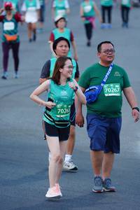 BIB: 70267, 70265
                            <button type="button" onclick="openModal(10527318)" class="btn btn-primary btn-sm float-right btn-popup" data-toggle="modal" data-target=".modal-high-quality">
                        <i class="fas fa-shopping-cart"></i> Add to Cart
                    </button>
                                            <button type="button" onclick="isThisMe(10527318, true)" class="btn btn-success btn-sm float-right btn-popup btn-isme hidden" data-toggle="tooltip" data-placement="bottom" title="นี่คือรูปของคุณใช่ไหม คลิกที่นี่เพื่อเอาเข้าอัลบั้ม">
                        <i class="fas fa-plus"></i> Add to album
                    </button>
                    <button type="button" onclick="isThisMe(10527318, false)" class="btn btn-warning btn-sm float-right btn-popup btn-isnotme hidden">
                        <i class="fas fa-ban"></i> Remove from album
                    </button>